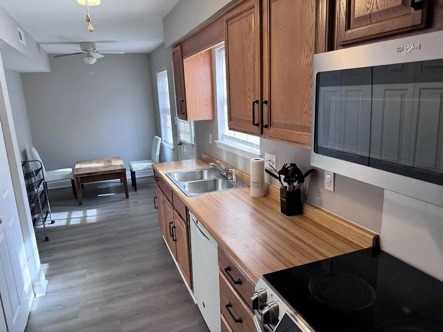 Apartment 3 Bedroom Town Home Charlotte